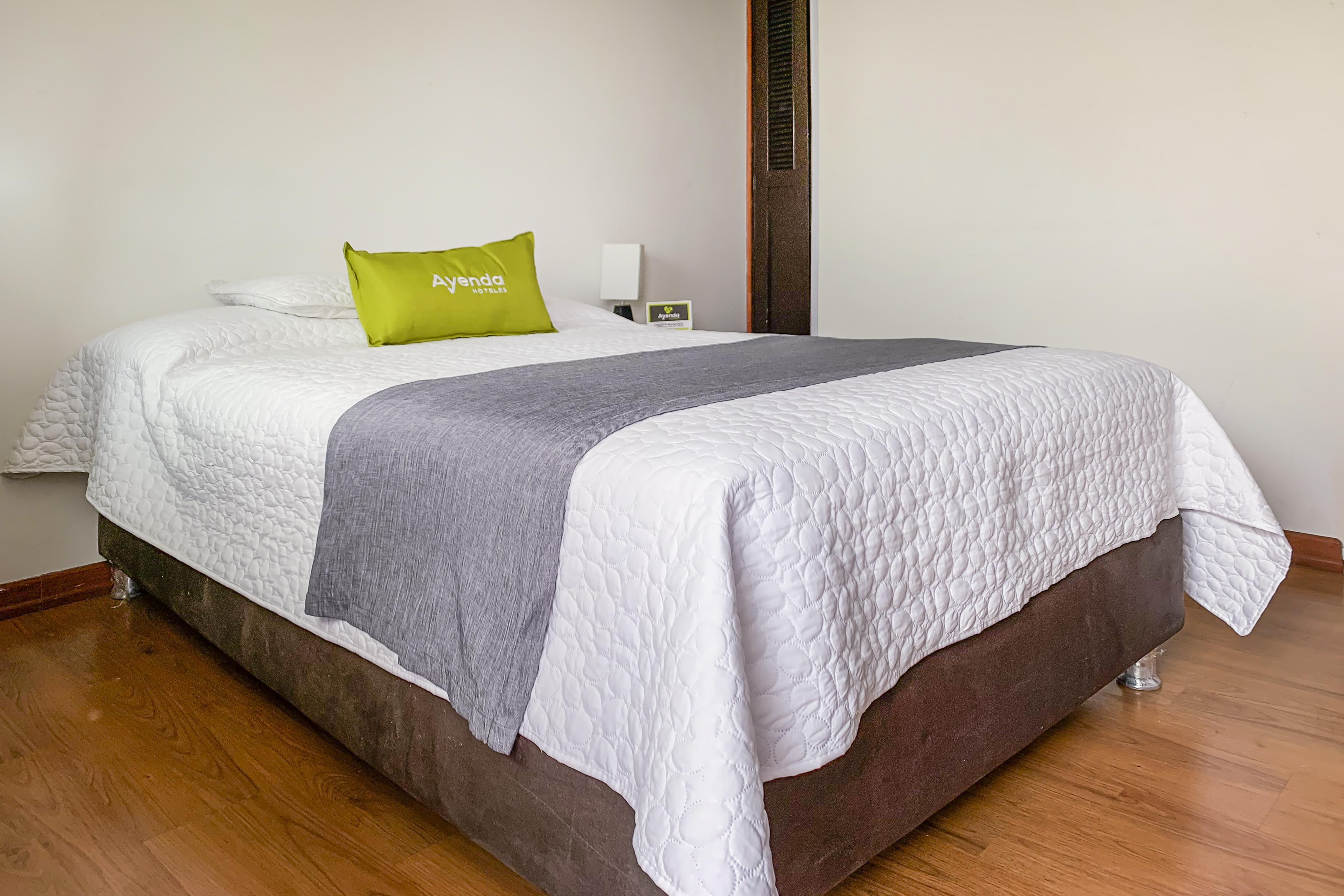 Ayenda 1080 Bogota Alpes Castellana Bed & Breakfast Eksteriør bilde